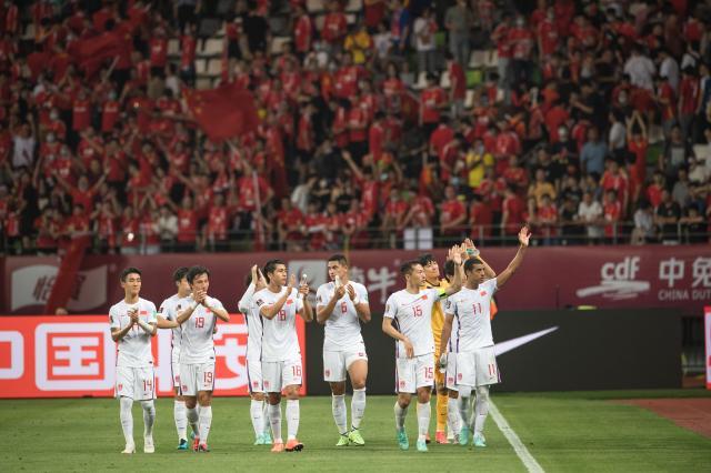 开云体育app-京媒：陈戌源率75人出征西亚 国足想与澳共用主场