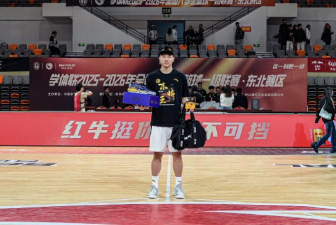 开云-CUBAL东北区决赛:清华大学80-72北京大学夺得冠军,石奎FMVP